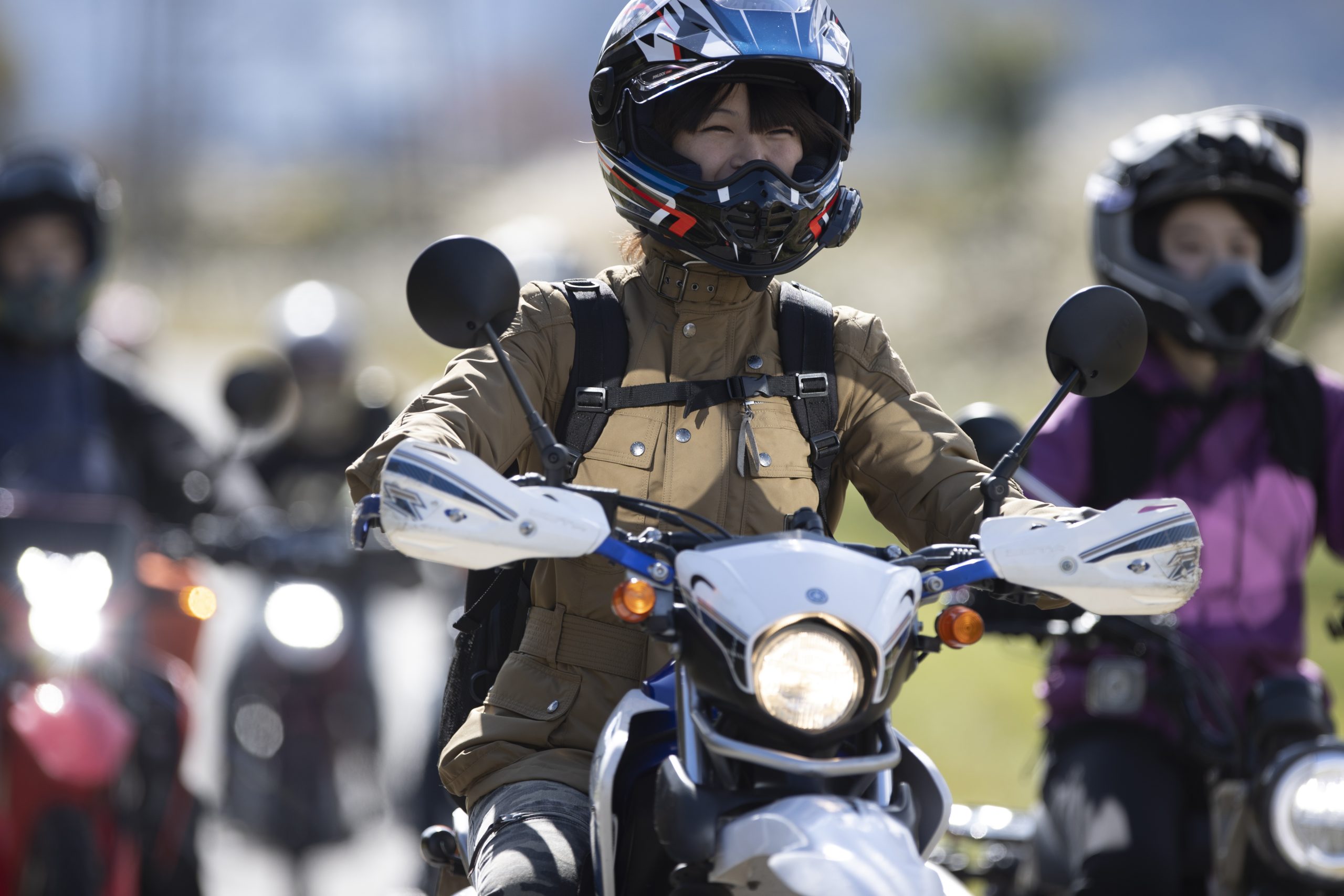 #1842 マウンテンバイク　【白】 北海道、沖縄県、離島送料負担になります! 1842 マウンテンバイク【白】 北海道、沖縄県、離島送料負担になります!