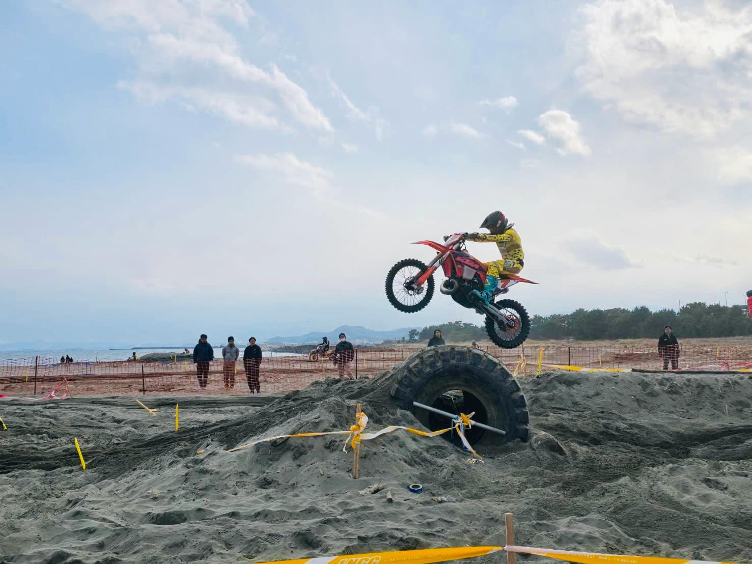 1954年NYジャイアンツ優勝記念コルベット&修理工場　美品 1954年NYジャイアンツ優勝記念コルベット&修理工場 美品 - メルカリ